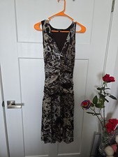 Karen Kane Sleeveless Floral Brown. Tan Dress, Size XL Stretchy V Neck Lined.