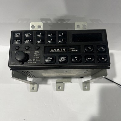 1994 Mazda MPV Van Pioneer AM FM Cassette Tape Player Radio Receiver KE-6501ZM
