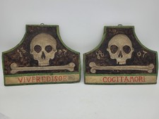 2 x Antica insegna in legno Memento Mori datata 1807