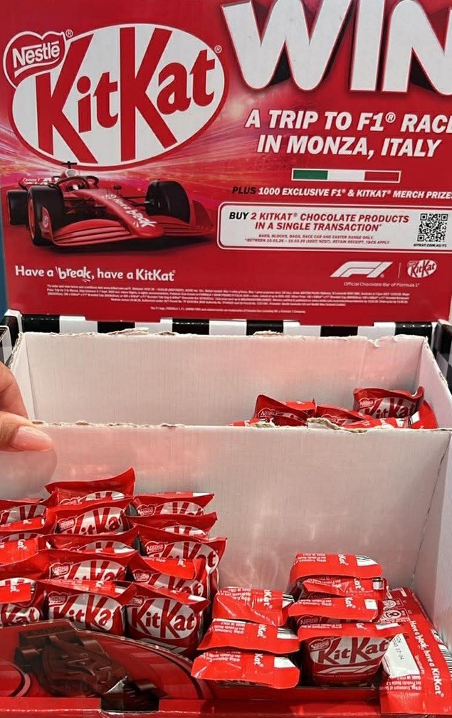 Nestle KitKat F1 Australia chocolate 29g - made in Italy | eBay
