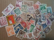 Collection lot 100 different older stamps of Poland - all pre 1960s