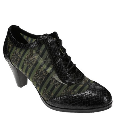 Masseys Clara 11 Women's Black
