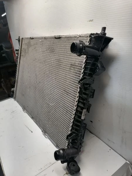 Radiador VIN Fp 7º y 8º dígito turbo centro compatible con 09-17 AUDI Q5 1306002 Foto 2 de 4