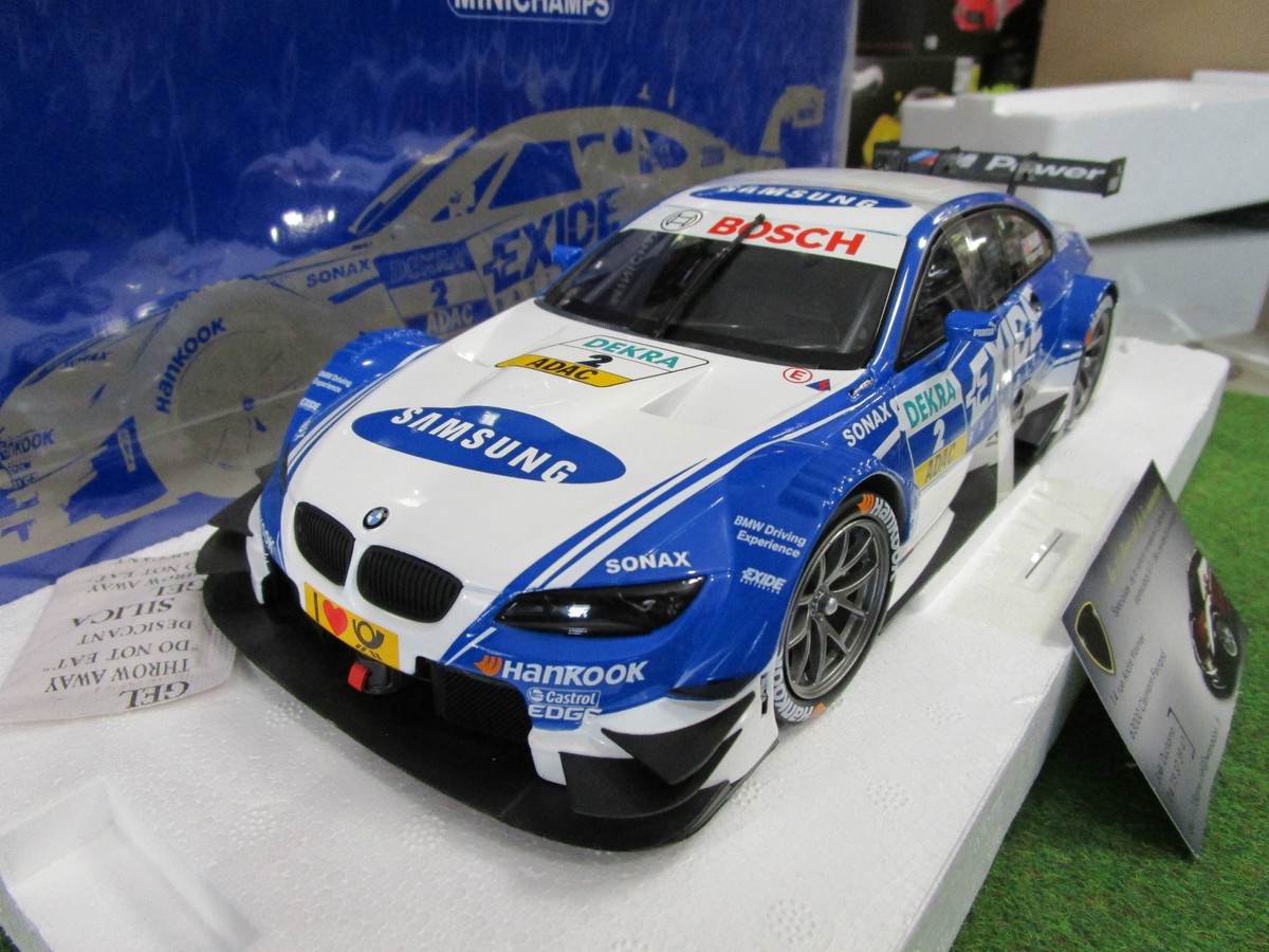 BMW M3 DTM RMG 2012 HAND 1/18 MINICHAMPS 100122202 voiture