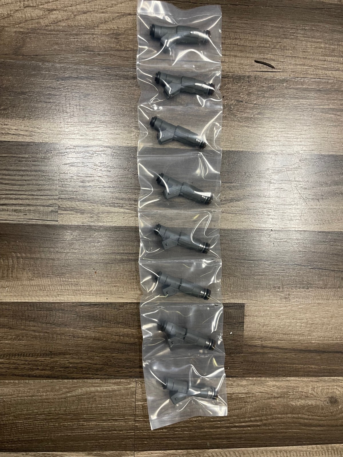 OEM 9798 C5 Corvette LS1 Fuel Injectors Set of 8 12554271 BOSCH