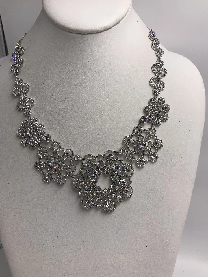 $248  Kate Spade Clear/Silver Crystal Lace Necklace S1B - Image 2 of 4
