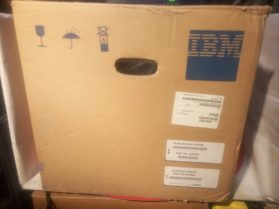 * NEW IBM SurePOS 500 DISPLAY (03R7802 / 4840-532) W/Cash Drawer 20P0275  - Image 2 of 4