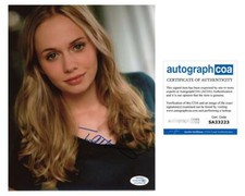 Tessa Albertson "Younger" AUTOGRAPH Signed 8x10 Photo B ACOA
