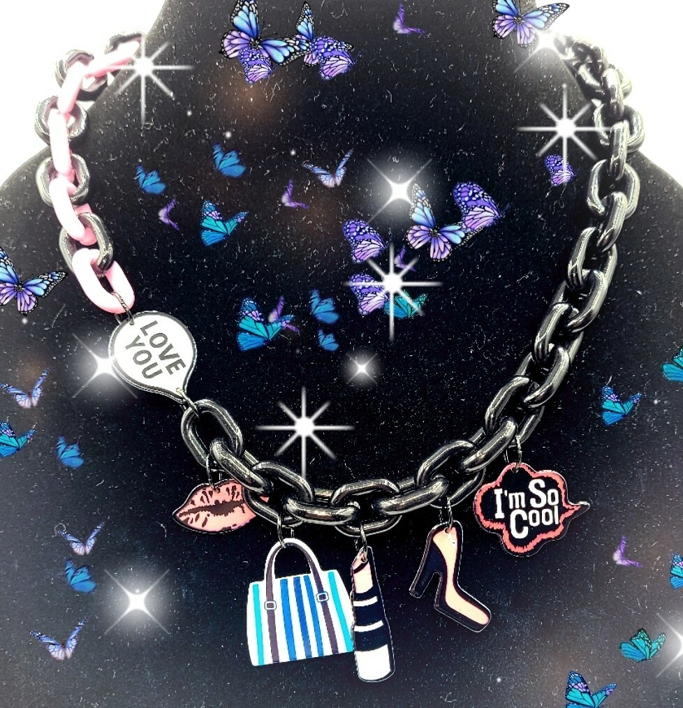 Black & pink plastic chain charm necklace & matching charm bracelet set