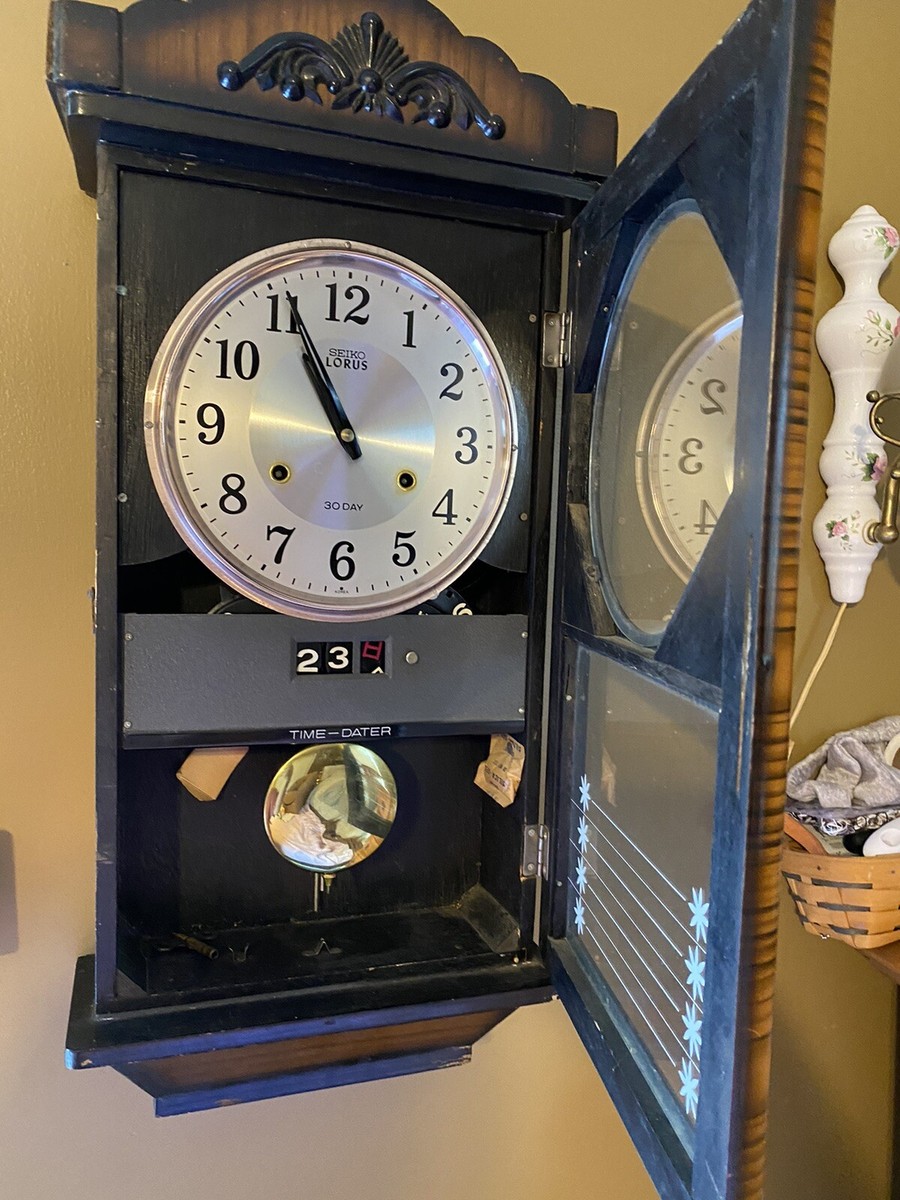 VTG SEIKO LORUS 30-Day Wall Clock Japan TIME-DATER Pendulum Wind