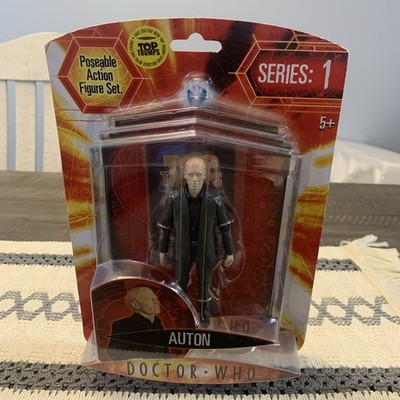 Doctor Who Series 1 Poseable 5'' Auton Action Figure w Top Trumps Card