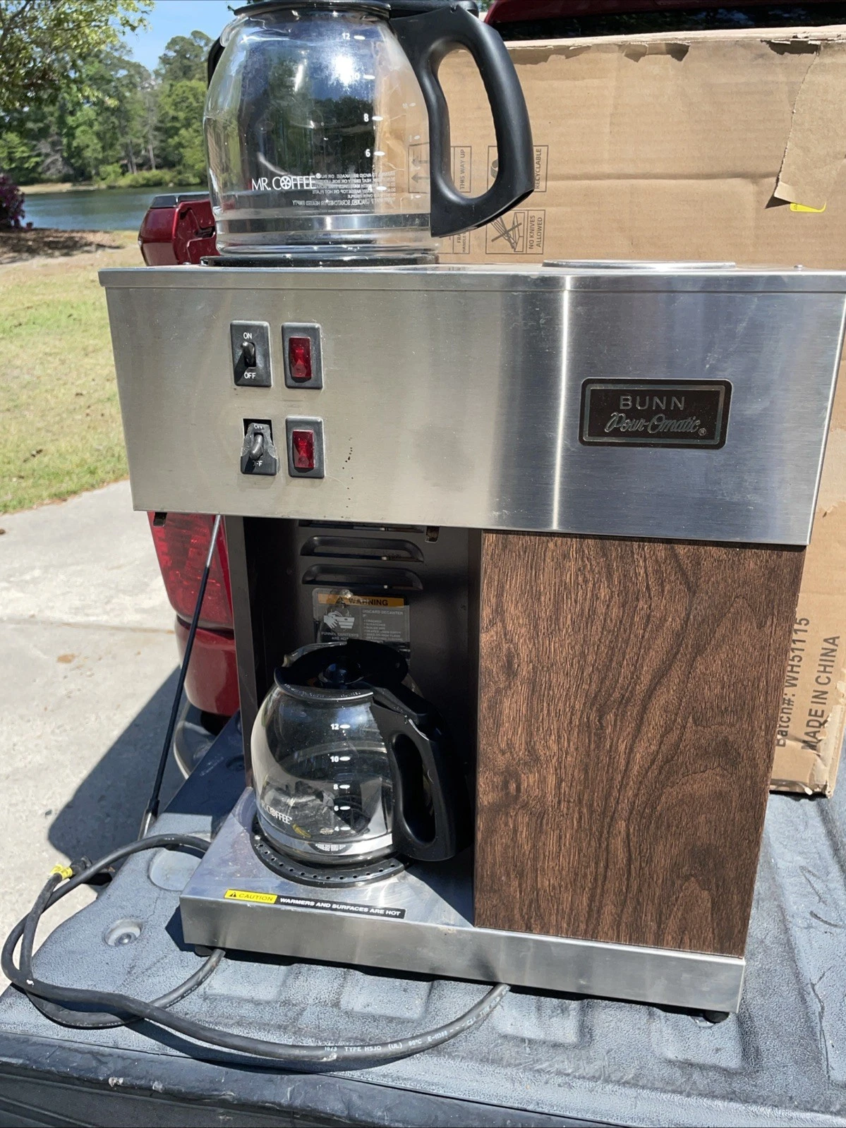BUNN VPR0256909 Pour-O-Matic Pour-over Commercial Coffee Brewer VTG! (See Desc)