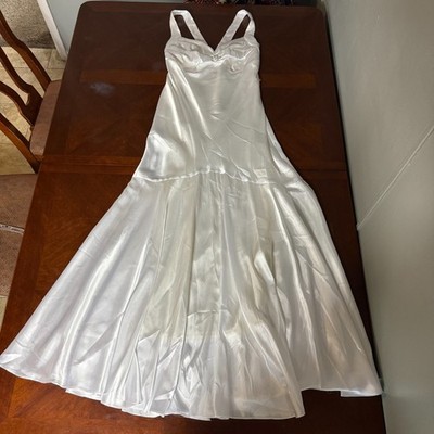 Vintage Y2K Torrid White Satin Formal Gown Rhinestone Slip Prom Bridal 16 | eBay Vintage Y2K Torrid White Satin Formal Gown Rhinestone Slip Prom Bridal 16 | eBay