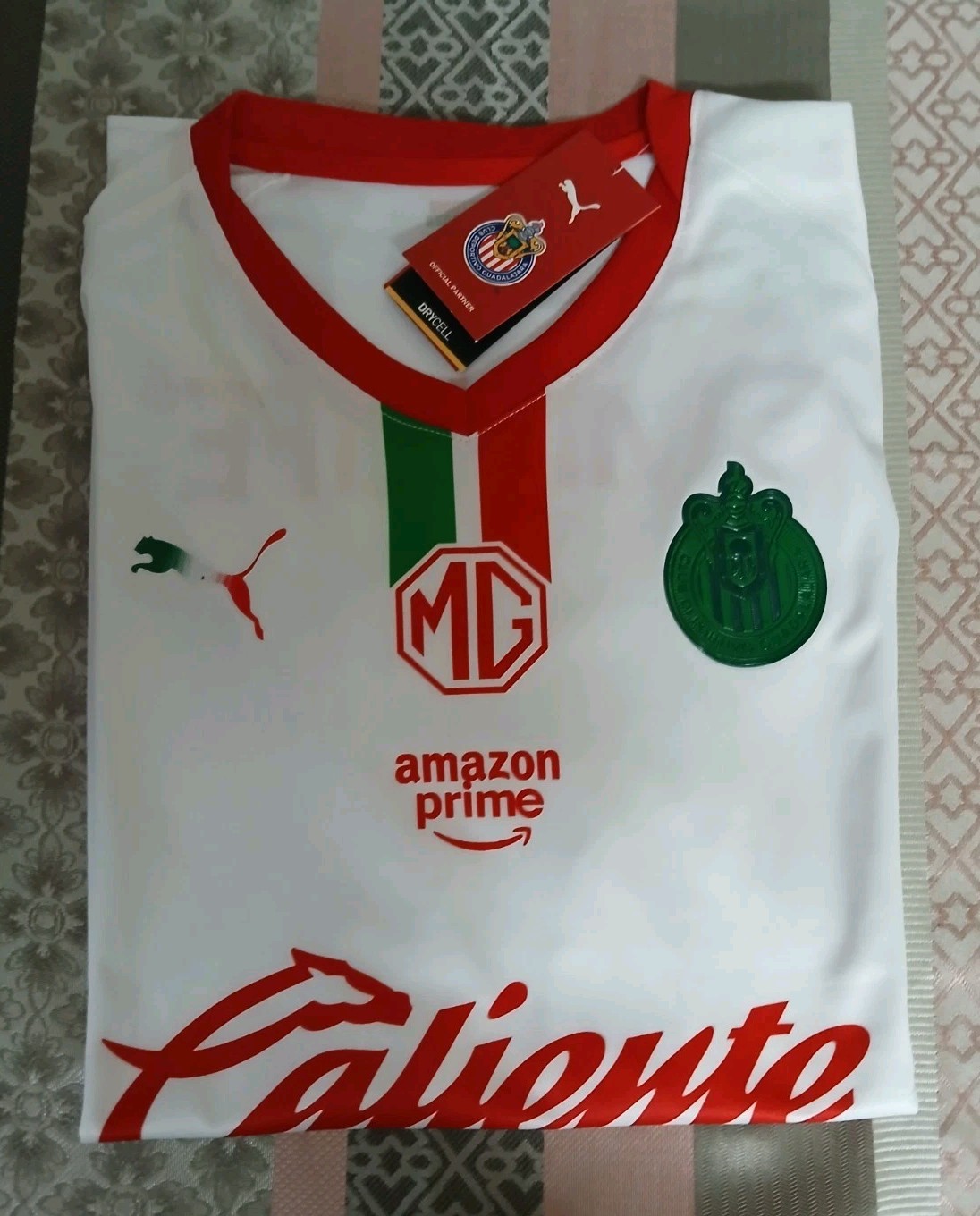 Chivas Guadalajara Soccer Jersey White Replica Version Liga MX Men’s New Size L