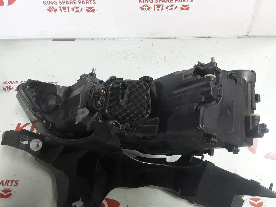 AUDI A1 RIGHT HEADLAMP 8X (UPDATE), A1, HALOGEN TYPE, 09/14-10/18 14 15 16 17 18 - image 4 of 4