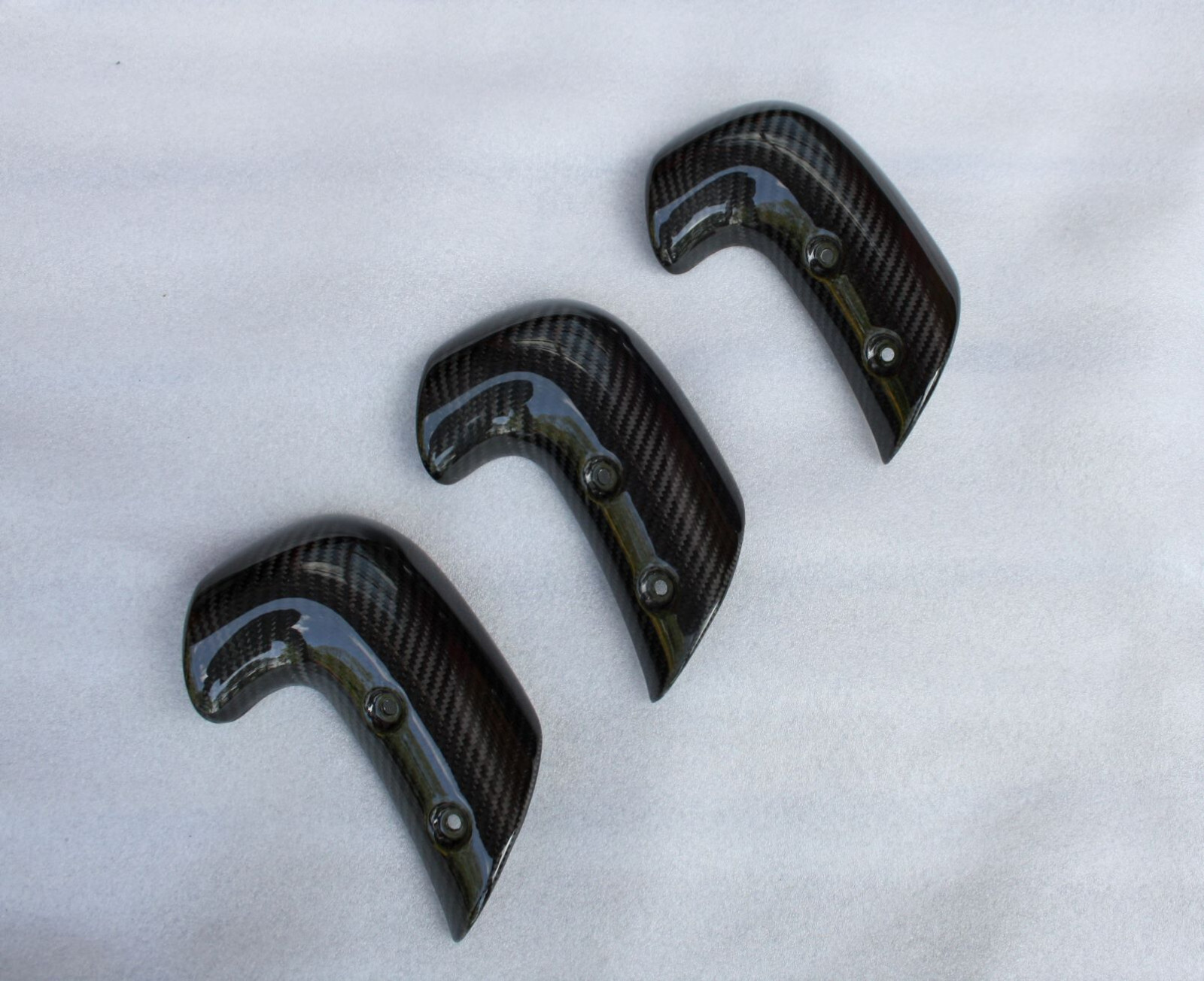Protection echappement Triumph Rocket 3 en carbone tressé haut de gamme
