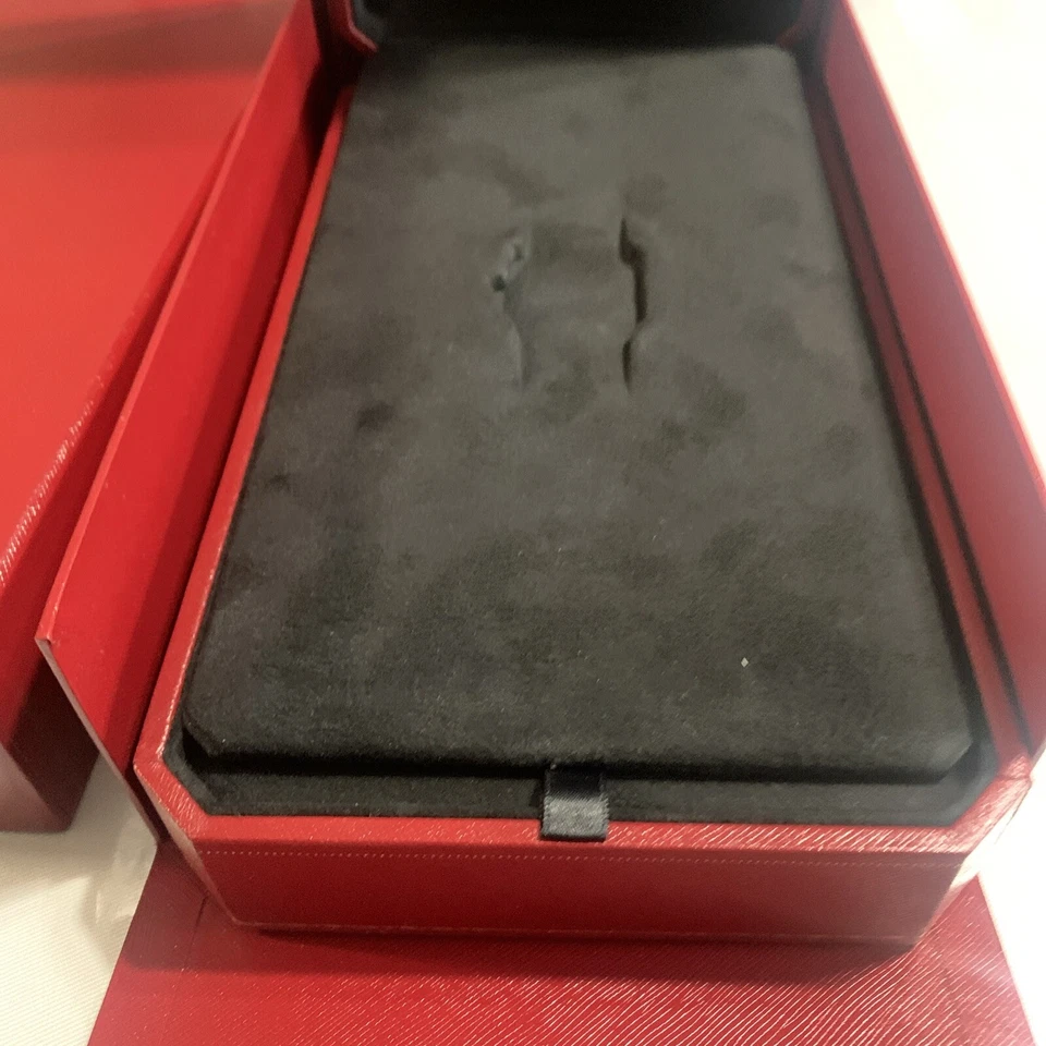 Cartier Mini Tank Divan W6301455 Women s Watch Pink Shell Dial Quartz Watch Box - Image 4 of 4