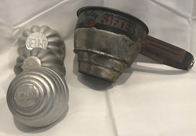 Vintage Kitchen Lot of 1-Jell-O & 2-Jiffy- Mini Molds Aluminum & Foley Sifter