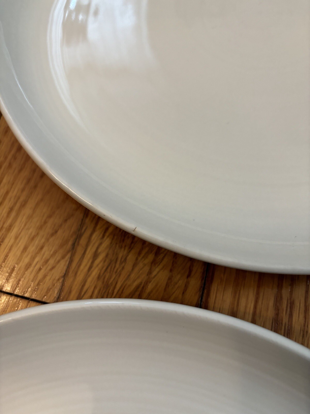 Set of 4 Pottery Barn Stoneware Joshua Ivory 10 1/4” Dinner Plates