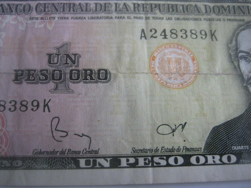 DOMINICAN REPUBLIC Un Peso Oro 1984 Vega & Abinader sigs, P#126a, Duarte y Diaz - Picture 2 of 7