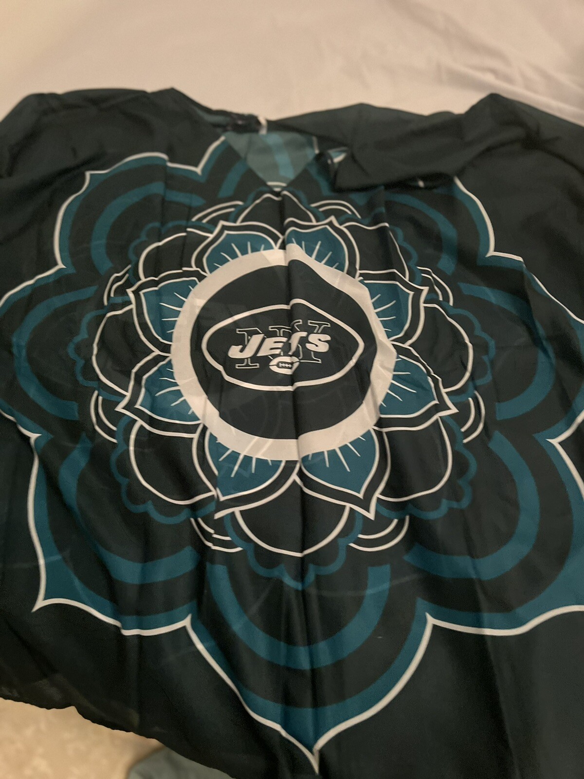 New York Jets Poncho NFL Lightweight One Size Throw Over Game Day Fan Gear