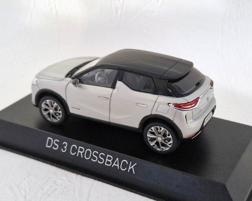 DS 3 Crossback, E-Tense, perl-silber, Dach schwarz, 2019, NOREV 1:43 - Imagen 3 de 3