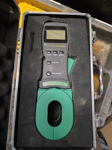 DLG DI-120 Clamp On Ground Earth Resistance Tester with USB Connect Data Upload