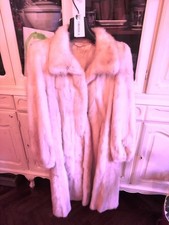 VERA PELLICCIA DI VISONE BIANCO,   TAGLIA M  ALTEZZA SOPRA IL GINOCCHIO OTTIMA  