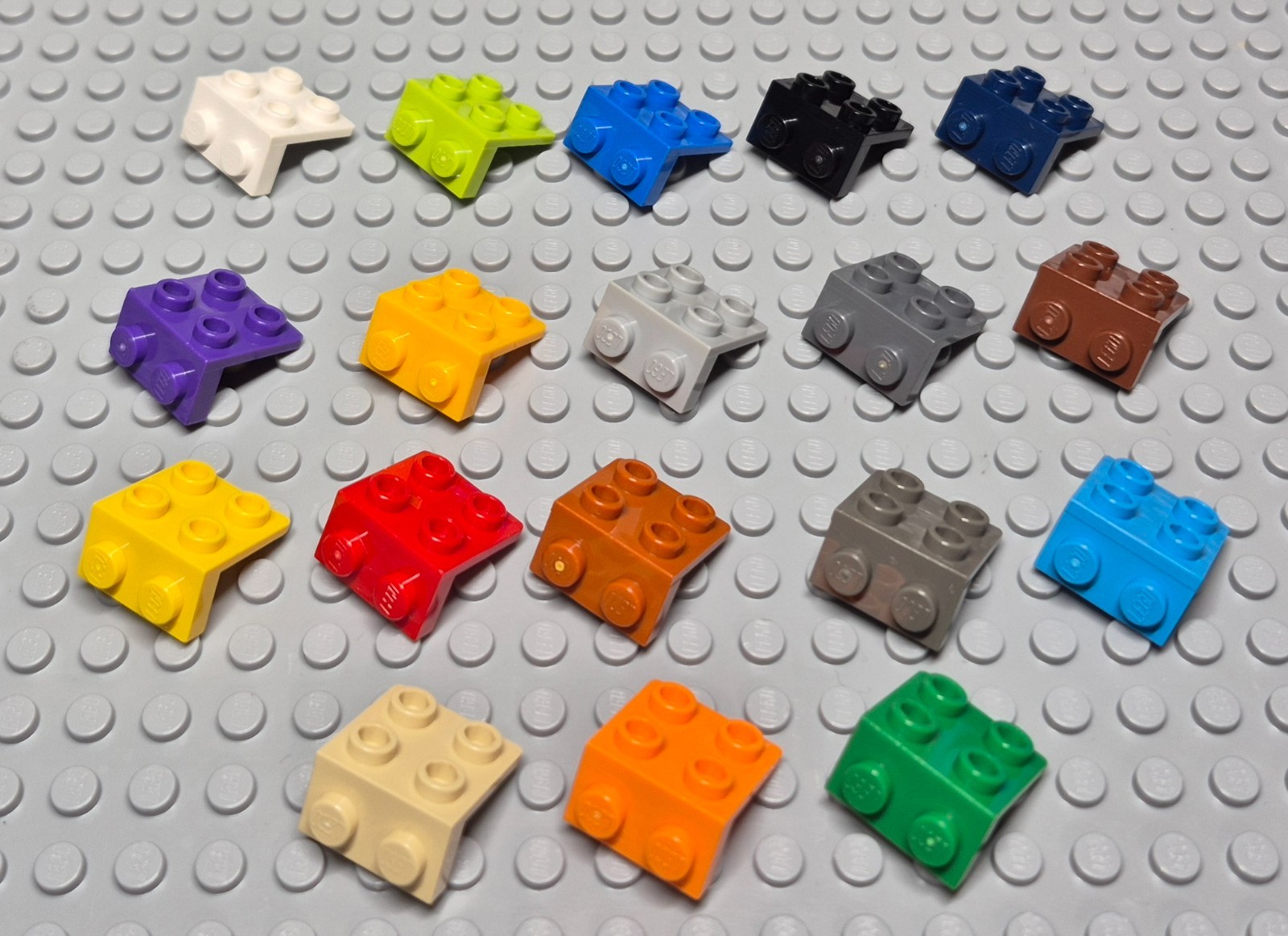 Lego 44728 86644 21712 92411 Bracket 1x2-2x2 Select Colour Pack of 50.