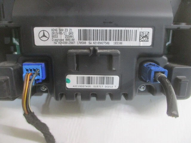 梅赛德斯奔驰 CLA 级仪表板安装信息显示屏幕原始设备制造商 LKQ — 第 3/4 张图片