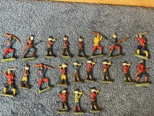 20 VTG Zinnfiguren Lead Flats Soldiers - Assortment. Hand Painted.