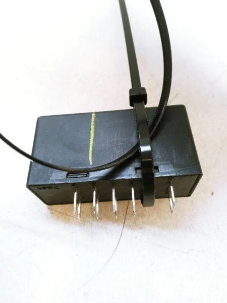 Buick Rainier 2006 advertencia de peligro intermitente resistencia relé fabricante de equipos originales usado 15231201 Foto 2 de 4