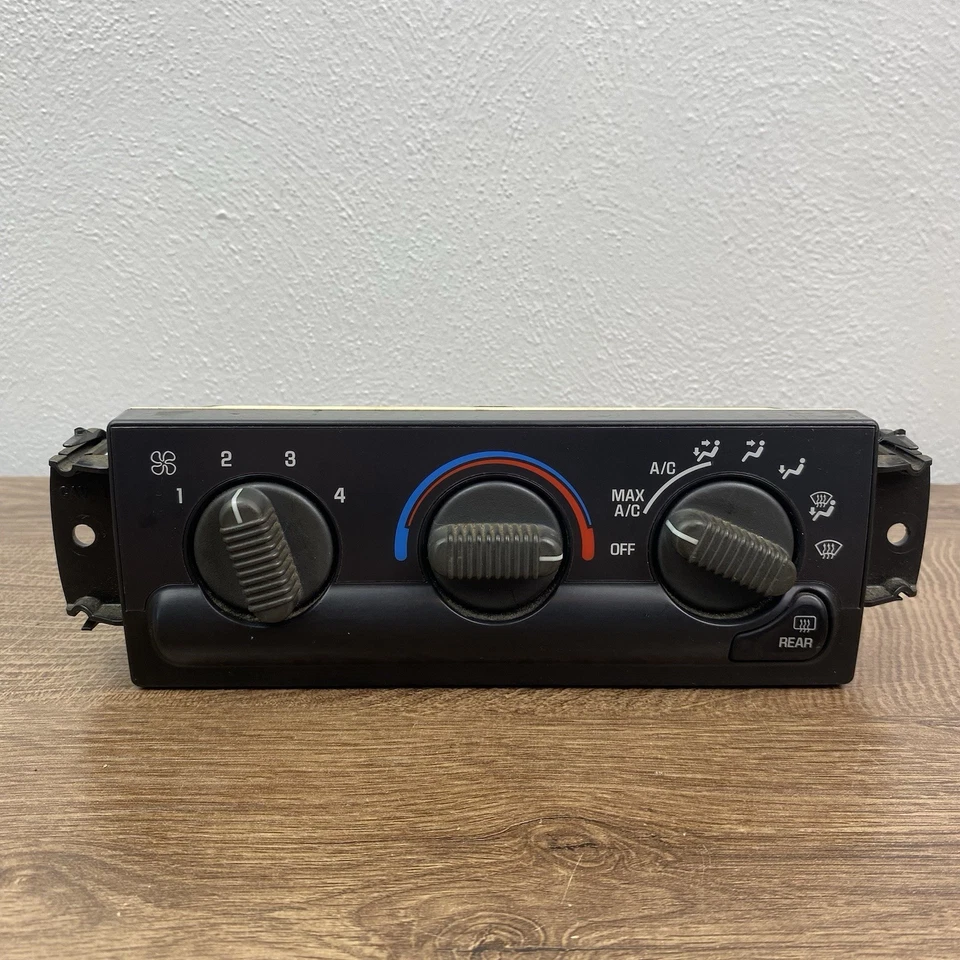 1999-2001 GMC Jimmy Chevy Blazer Aquecedor A/C Interruptor de Controle Climático Descongelamento Traseiro - Imagem 2 de 4