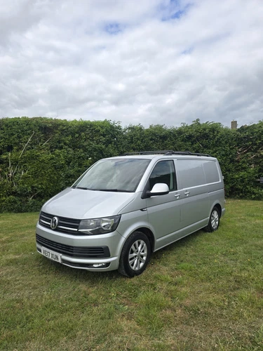 VW T6 Transporter Highline