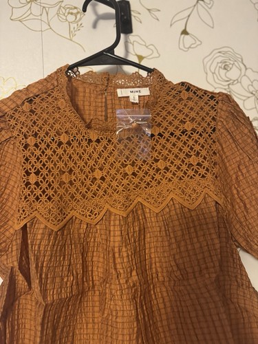 New Anthropologie Mine Womens Top Size Large Burnt Orange Lace Neckline - Picture 6 of 6