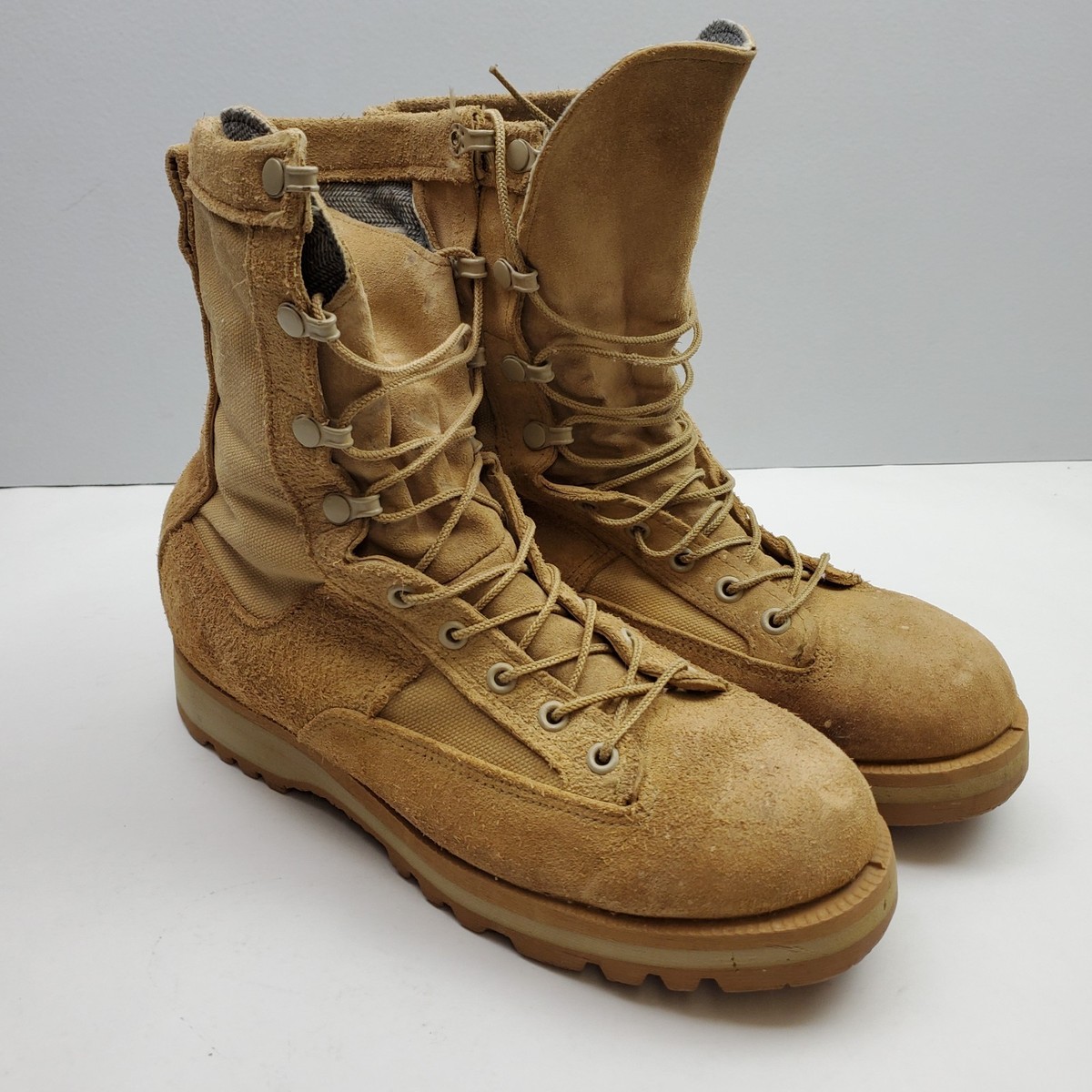 Belleville Combat Boots Mens 8.5 Gore Tex Vibram Military  display picture 1
