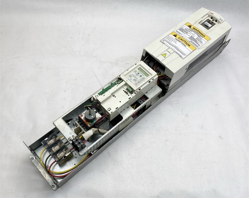 ABB ACH550-VCR-031A-4 VFD Bypass HVAC AC Drive 380-480VAC 31A 3PH 20HP