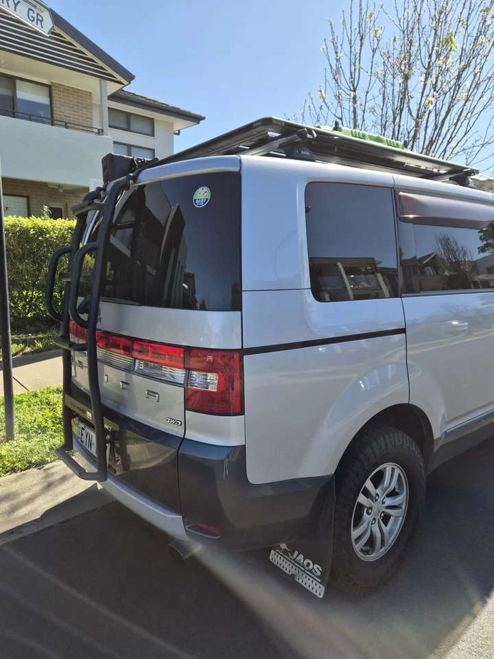 Mitsubishi Delica D:5 Rear Ladder Japan Style - image 4 of 4