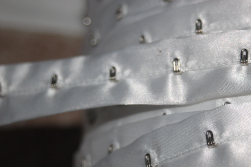 2 yards White Satin bridal wedding Shiny Silver Metal hook eye tape Corset closu - Picture 3 of 3