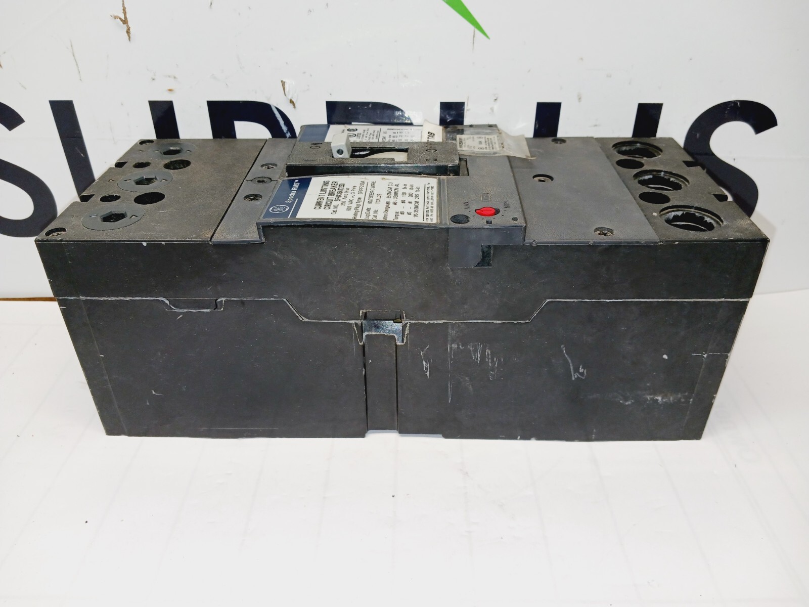 NEW GE SFHA36AT0250 250 AMP CIRCUIT BREAKER 3 POLE 600 VAC W/100 AMP