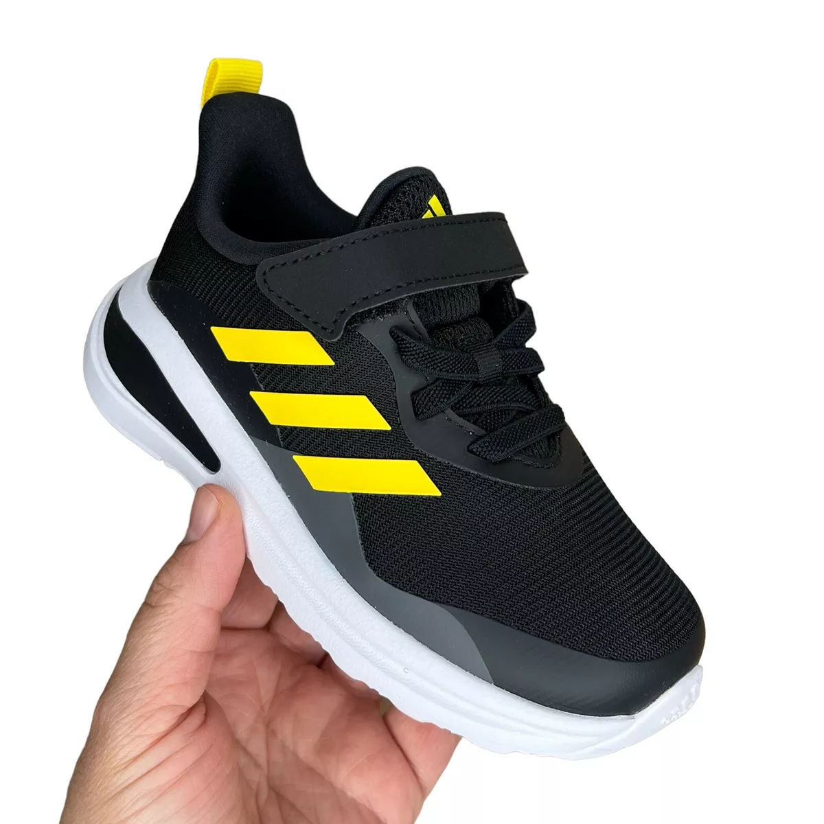 Toddler boy shoes wide top