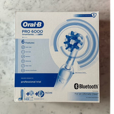 Image of Oral-B Pro 6000 Electric Toothbrush SmartSeries with 7 Replacement Heads