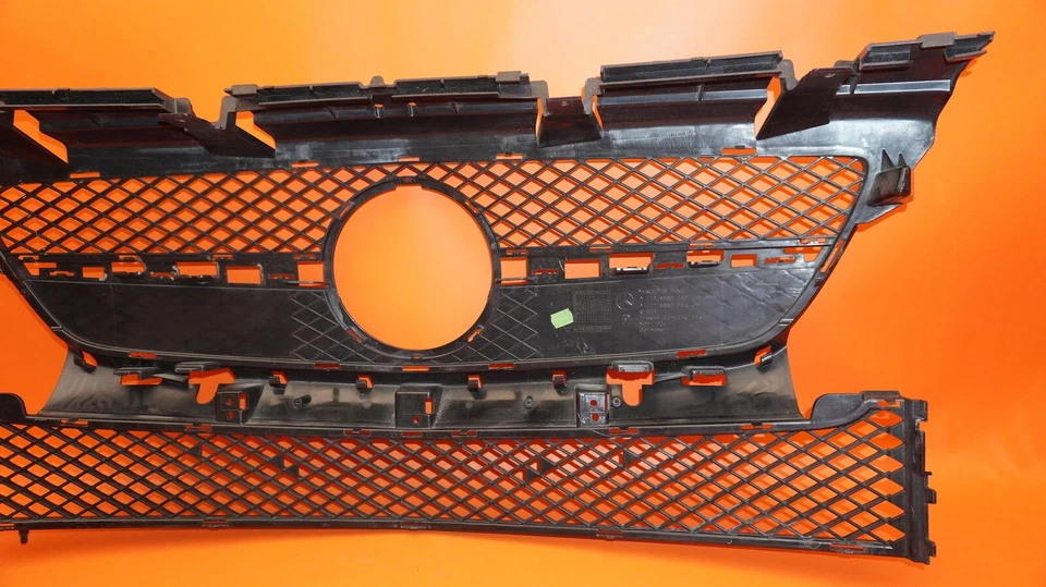 РЕШЕТКА РАДИАТОРА MERCEDES BENZ SLK350 2012 2013 2014 2015 2016 SLK300 A172 888 0160 OEM - Изображение 4 из 4