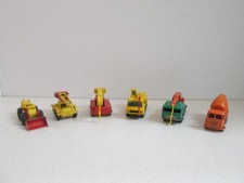 6 Oldtimer Lesney Baugeräte, 4 Kräne, 1 Traktorschaufel, 1 Zementmischer