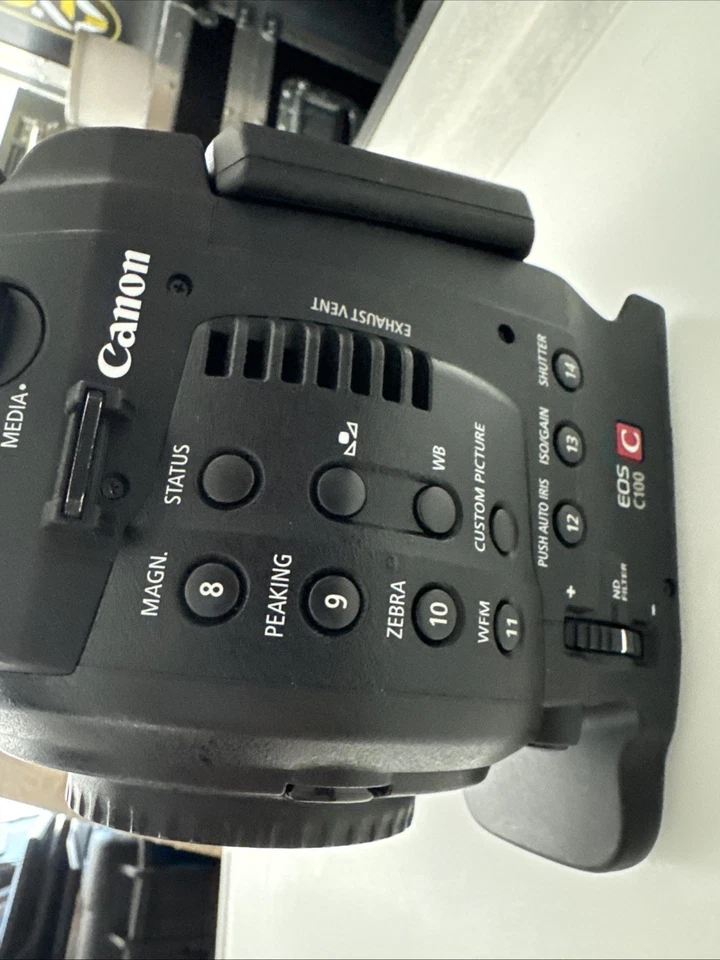 Canon EOS C100 Cinema Camera - Image 3 of 4
