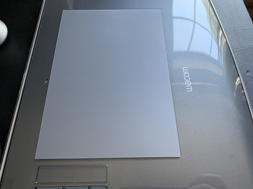 Wacom Intuos3 Professional 4x6" Wide Format USB Tablet w Pen Mouse PTZ431W - Zdjęcie 4 z 19