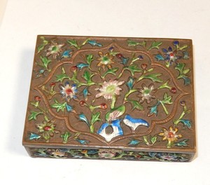 OLD CHINESE CLOISONNE REPOUSSE ENAMEL FLORAL DESIGN HUMIDOR JAR BOX