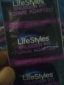 Lifestyles Snugger Fit Small Bulk Condoms - 10 total. | eBay