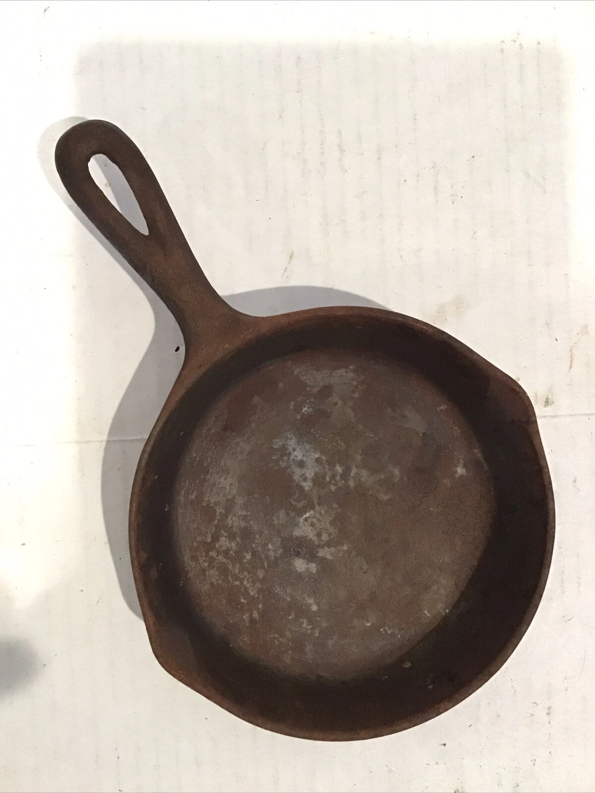 Cast Iron Skillet #3 3-Notch Heat Ring marked "W"