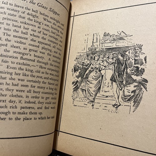 Vintage 1915-1930 Favorite Fairy Tales, with Illustrations, Very Rare - Picture 6 of 6